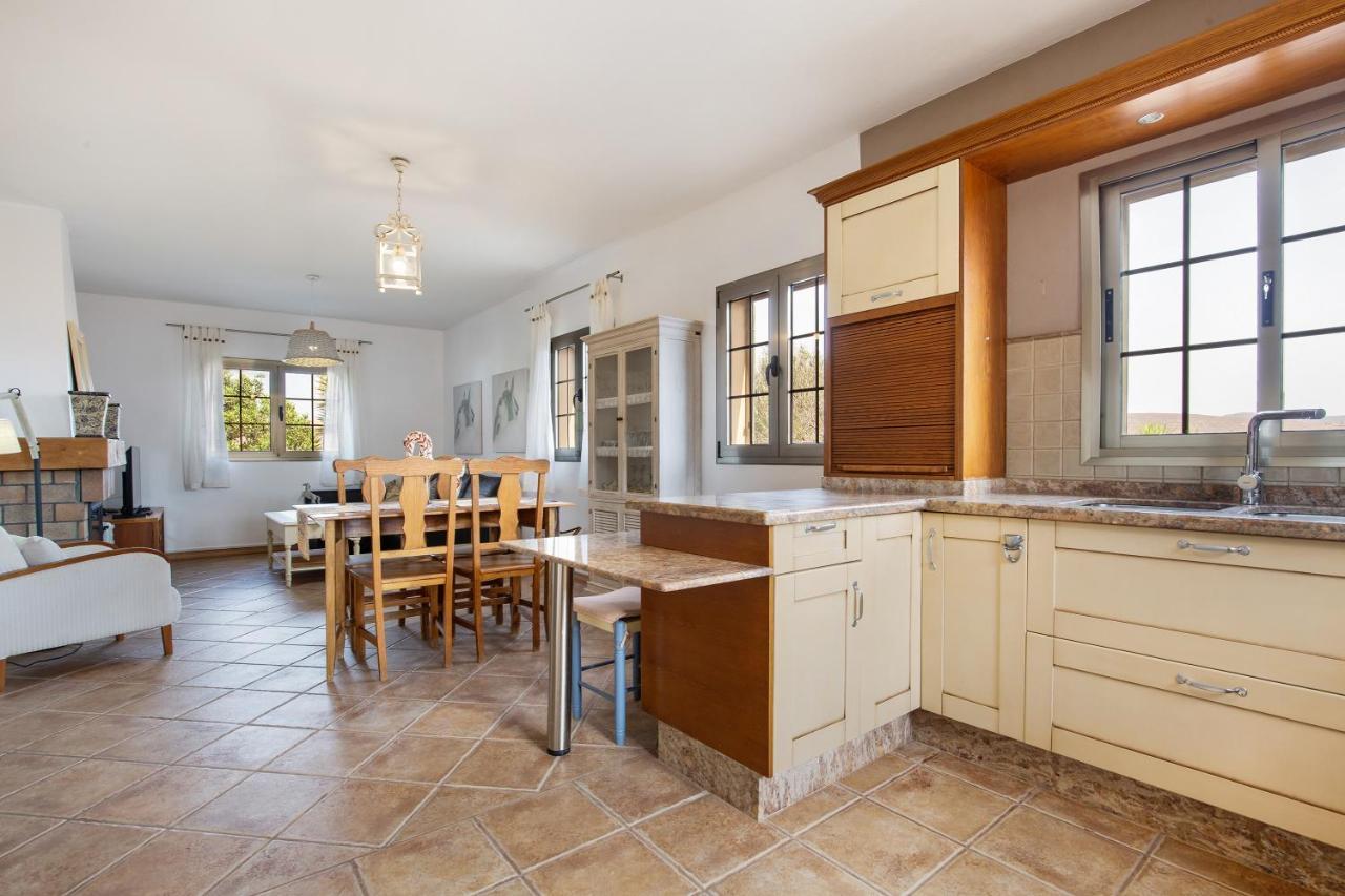La Higuerita De Tetir Villa ภายนอก รูปภาพ